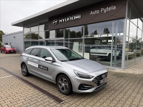 hyundai-i30-1-5-t-gdi-mhev-7st-dct-wg-family-smart