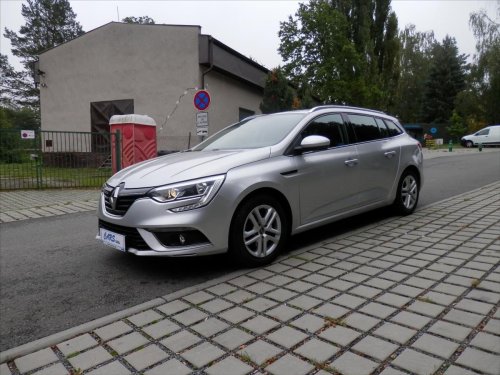 renault-megane-1-3-tce-klima-tazne-1-maj-cr