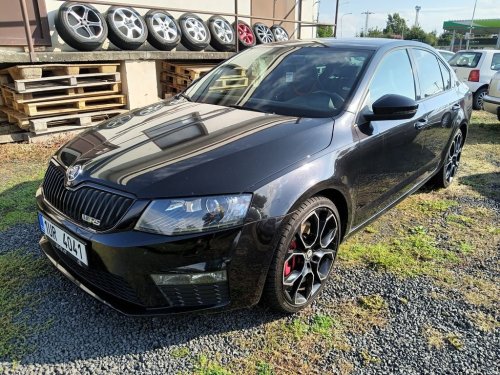 skoda-octavia-2-0-tsi-rs-dsg-162kw