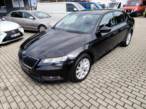 skoda-superb-1-4tsi-92kw-top-servis-skoda