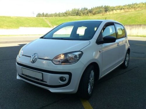 volkswagen-up-1-0i-44-kw-klima-5-dveri