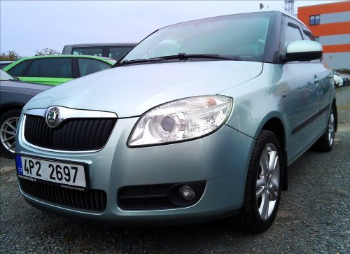 skoda-fabia-1-2-cr-1-majitel-prav-servis