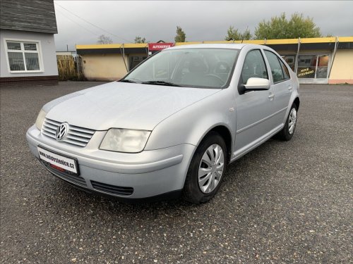 volkswagen-bora-2-0-i-dobry-tech-stav