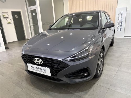 hyundai-i30-1-5-i-kombi-comfort-16-alu-mt