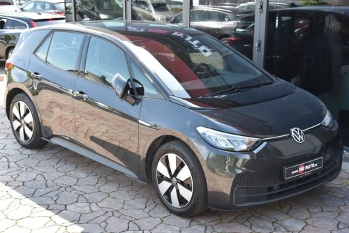 volkswagen-id-3-acc-vyhrivany-volant-soh-92-9