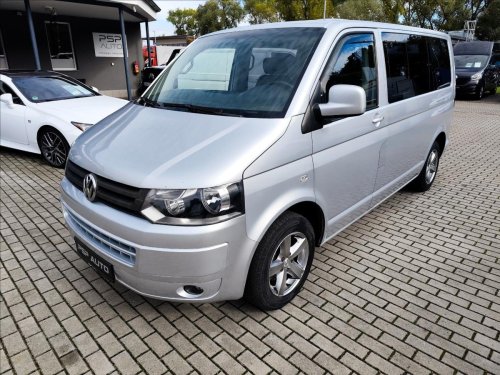 volkswagen-caravelle-2-5tdi-96kw-face-8mist-alu-klima