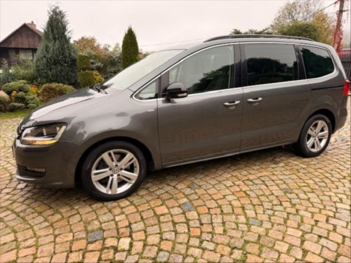 volkswagen-sharan-2-0-tdi-panorama-match-edition