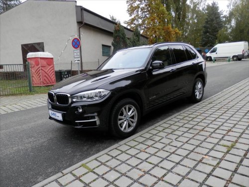 bmw-x5-xdrive30d-headup-softclose-nove-v-cr-dph