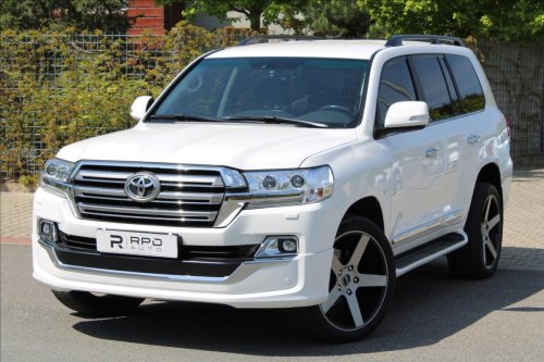 toyota-land-cruiser-200-4-5-d-4d-v8-69-850km-183-kw