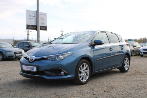 toyota-auris-1-6-i-1-maj-cr-serviska-top
