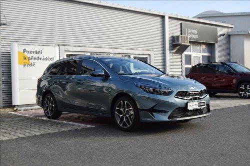 kia-cee-d-sw-1-5-tgdi-top-bussines