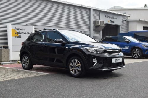 kia-stonic-1-2-dpi-spin