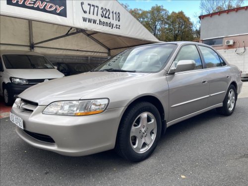 honda-accord-3-0-v6-at-klima-bez-investic