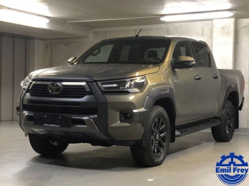 toyota-hilux-invincible-2-8-double-cab-at