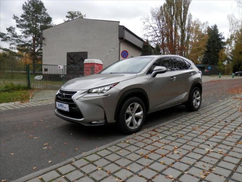lexus-nx-300h-2-5-i-4wd-panorama-dph