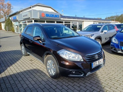 suzuki-sx4-s-cross-1-6-ddis-4x4-zimni-kola