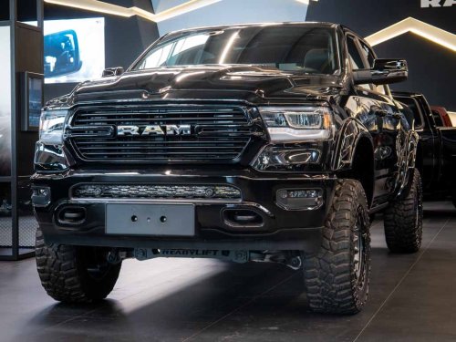 dodge-ram-5-7-v8-laramie-sport-6-lift