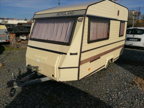 medusa-bergland-350-pristresek-obytny-prives