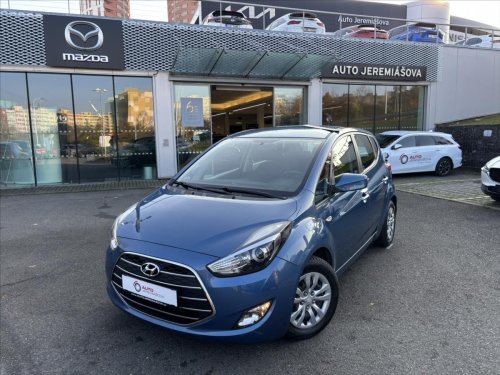 hyundai-ix20-1-6-i-91kw-1-cr-vyhrev-tempomat