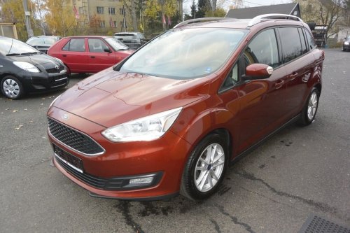 ford-grand-c-max-1-5tdci-88kw-7mist-navi