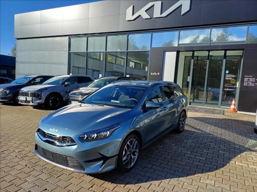 kia-cee-d-1-5-ceed-sw-cd-t-gdi-gpf-top