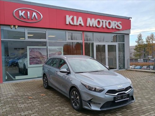 kia-cee-d-1-5-t-gdi-gpf-7dct-spin-akce-pemm