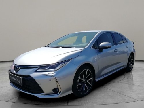 toyota-corolla-executive-1-8-hev