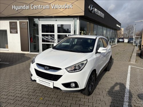 hyundai-ix35-1-7-crdi-trikolor