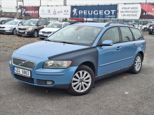 volvo-v50-2-4-i-cz-v5-dve-sady-kol