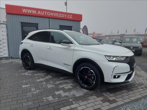 ds-7-crossback-1-6-at8-prformance-cr-s-kniha