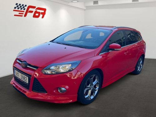 ford-focus-1-6-titanium-sport-top-vybava