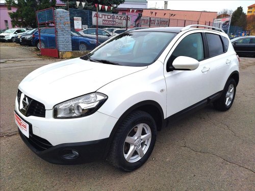 nissan-qashqai-1-6-16v-86kw-panorama-aut-klima-top