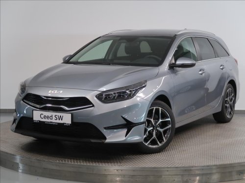 kia-cee-d-1-5-t-gdi-7dct-sw-top