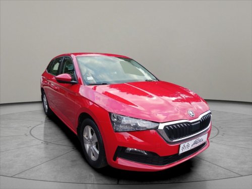 skoda-scala-1-6-tdi-dsg-plny-servis