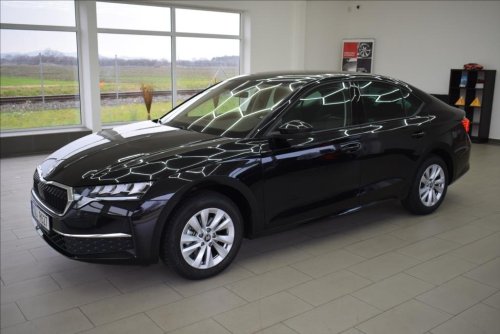 skoda-octavia-2-0-tdi-edice-130-let-cr-1-maj