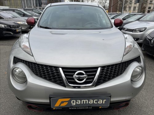nissan-juke-1-6-krasny-stav