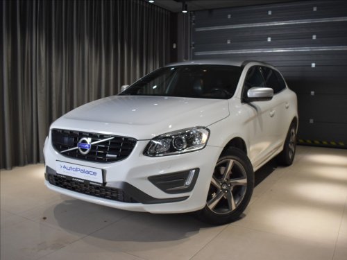volvo-xc60-2-4-d5-awd-r-design-blis