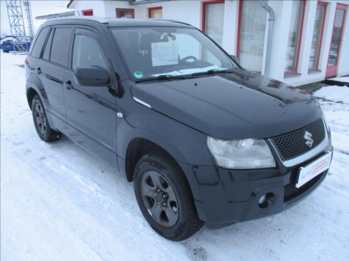 suzuki-grand-vitara-2-0-i-navi-4x4-klima-serviska