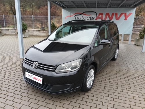 volkswagen-touran-1-4-tsi-servis-tazne-vyhrev