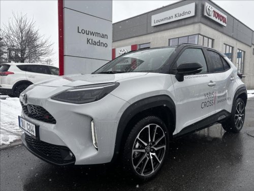 toyota-yaris-cross-1-5-hev-4x2-gr-sport-tech
