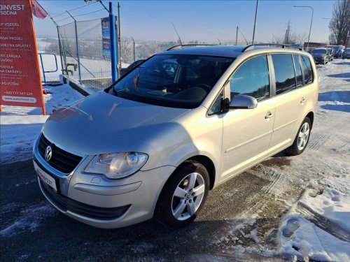 volkswagen-touran-1-9-tdi-dsg