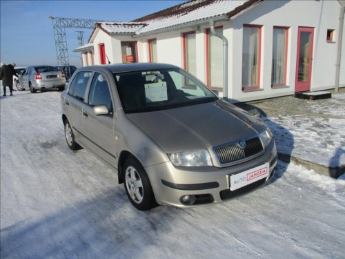 skoda-fabia-1-2-i-servisni-kniha