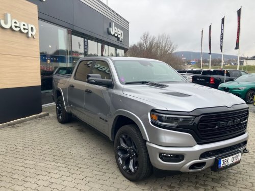 5-7-v8-hemi-limited-night