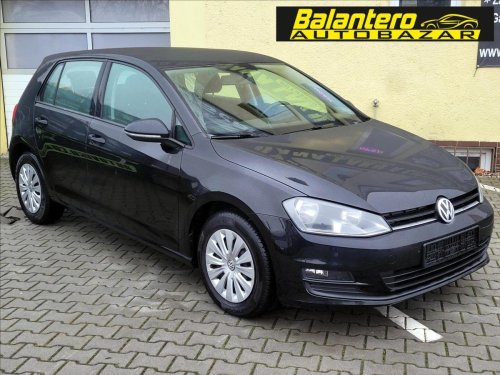volkswagen-golf-1-2-tsi-serv-knizka