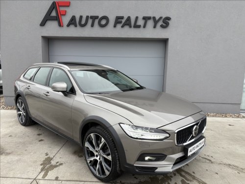 volvo-v90-2-0-d-145-kw-awd-cross-country