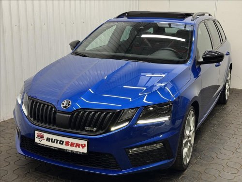 skoda-octavia-rs-135kw-4x4-dcc-pano-2xalu