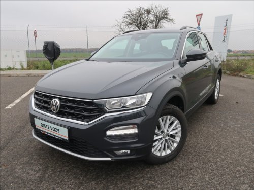 volkswagen-t-roc-1-5-tsi-110kw-dsg-style-tazne