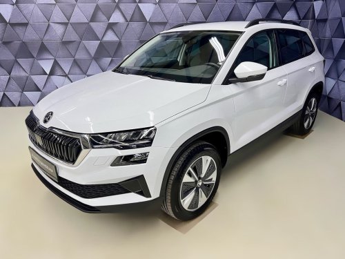 skoda-karoq-1-5tsi-dsg-style-navigace