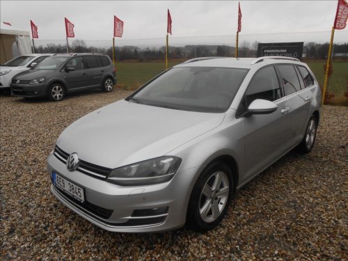 volkswagen-golf-2-0-tdi110kw-vii-highline-cz-1majitel