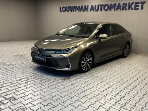 toyota-corolla-1-5-comfort-style-tech